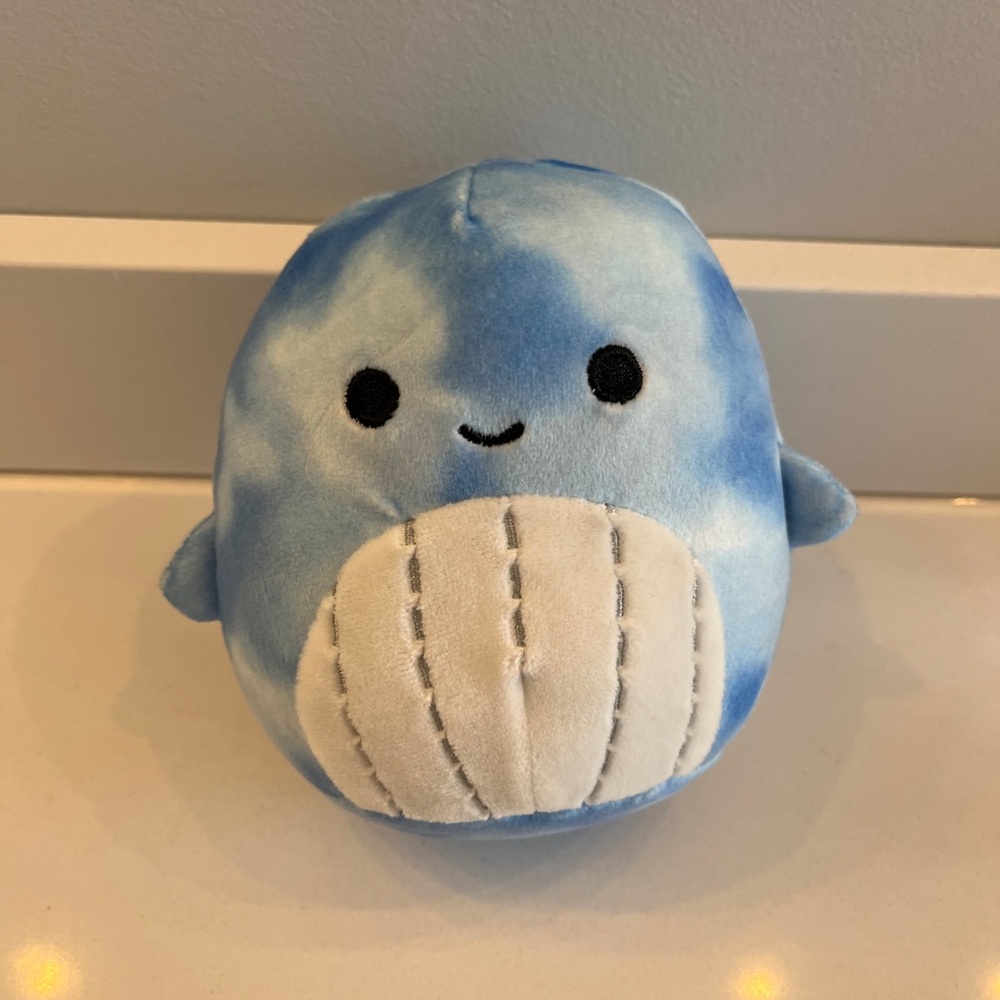 Squishmallows Blue and White Stuffed Animal Samir the blue whale 5.5”
